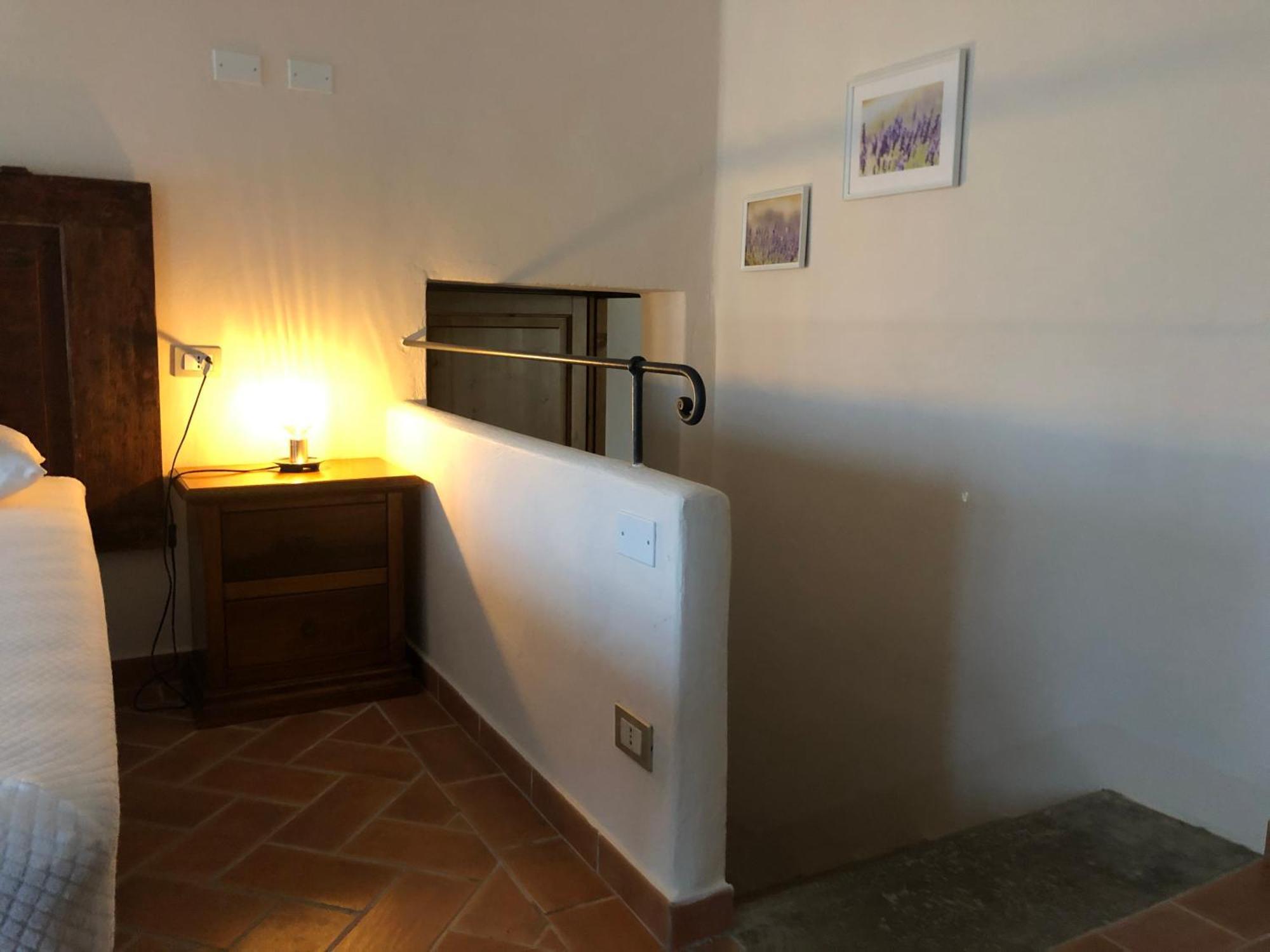 Agriturismo La Valle Della Lavanda - Podere Mezzastrada Fauglia Ruang foto