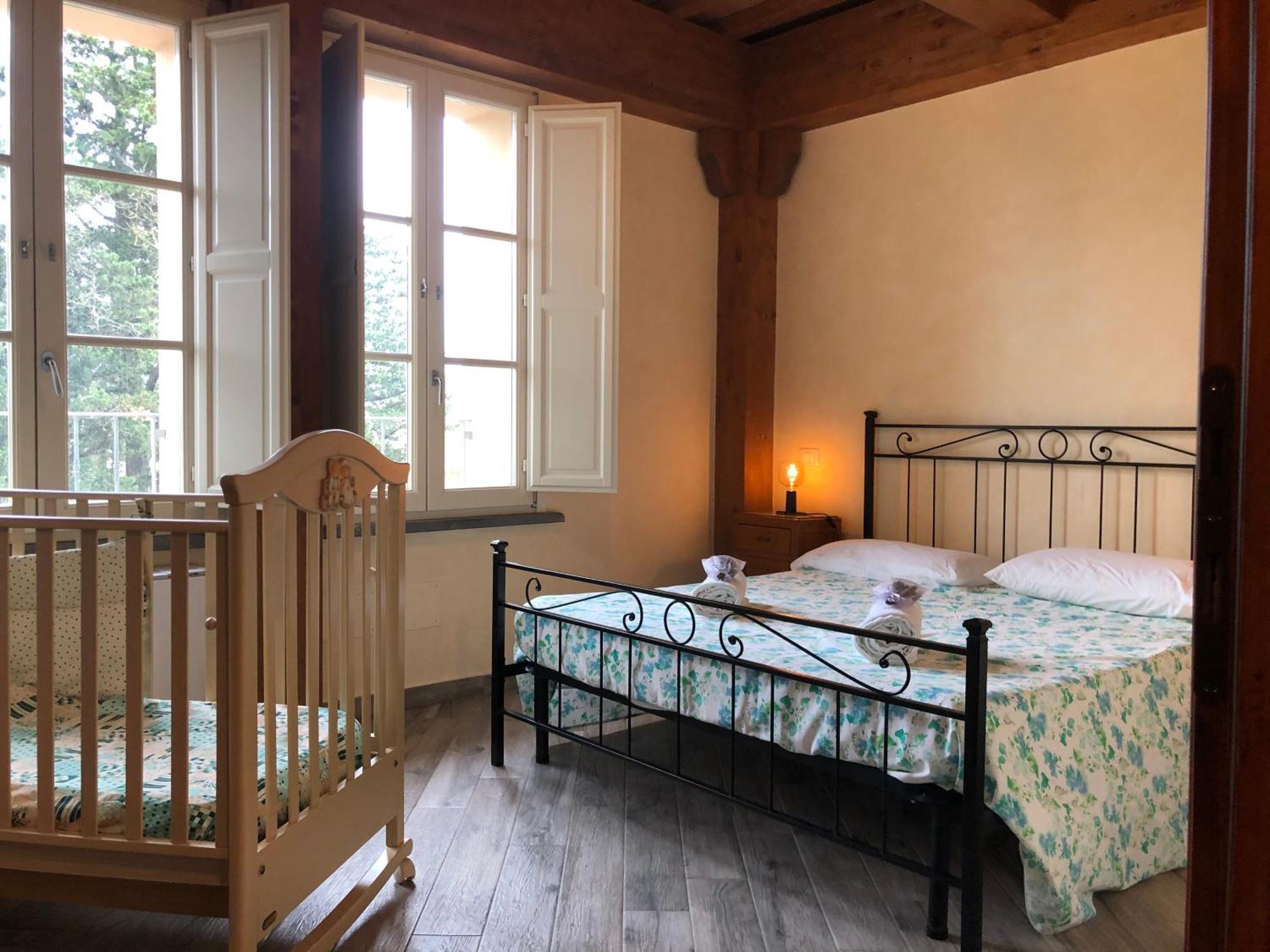 Agriturismo La Valle Della Lavanda - Podere Mezzastrada Fauglia Ruang foto